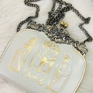 Patricia Nash Cream Leather small handbag, brand new!